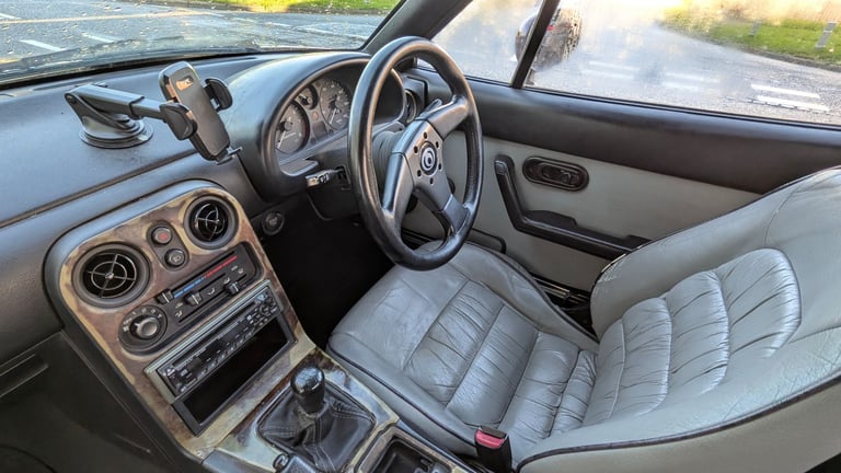 Mazda, MX-5, Convertible, 1996, Manual, 1840 (cc), 2 doors