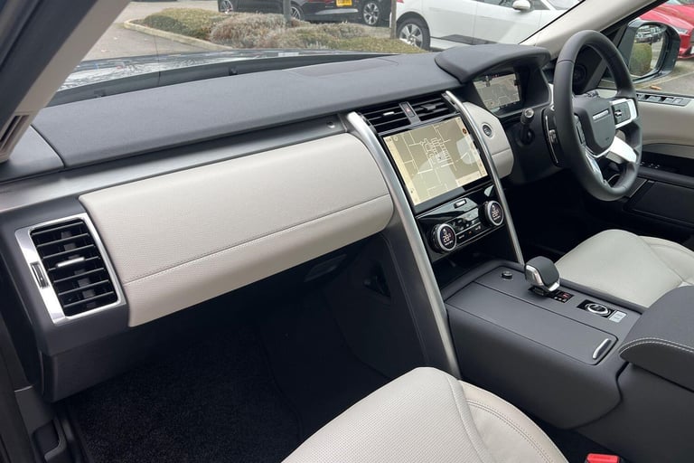 2025 Land Rover Discovery 3.0 D350 MHEV Dynamic SE SUV 5dr Diesel Auto 4WD Euro 6 (s/s) (350 ps) ...