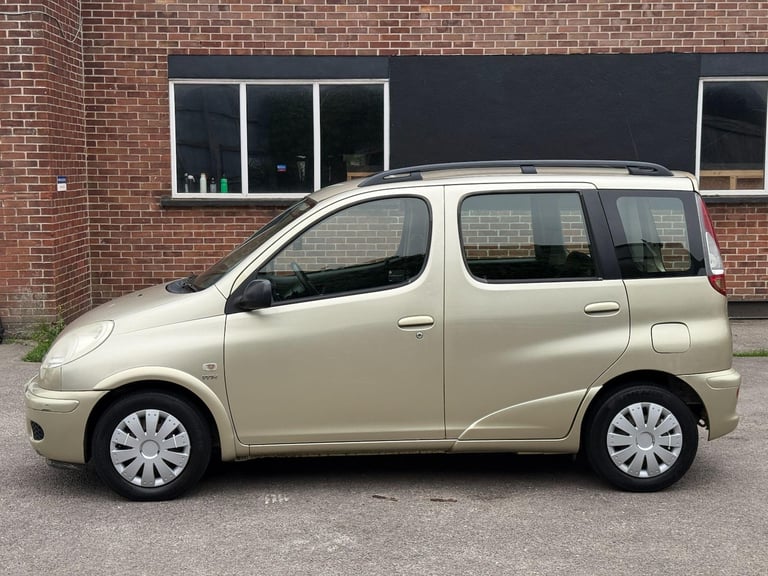 2005 Toyota Yaris Verso 1.3 VVT-i T3 5dr MPV Petrol Automatic