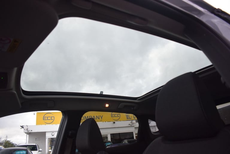 2023 Nissan Qashqai 1.3 DiG-T MH 158 N-Connecta 5dr Xtronic HATCHBACK PETROL Automatic