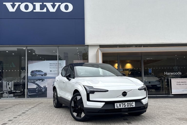 2025 Volvo EX30 Single Motor Extended Range 69kWh Plus SUV 5dr Electric Auto (272 ps) ESTATE Elec...