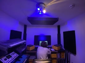 MUSIC RECORDING PRODUCING WRITING STUDIO / AVAILABLE CANNING TOWN