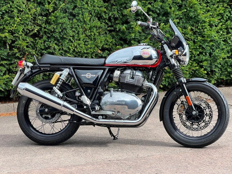 2023 ROYAL ENFIELD INTERCEPTOR 650 CHROME/RED LOW MILEAGE