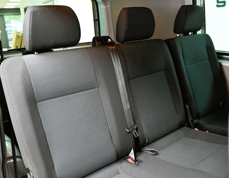 2019 Volkswagen Transporter 2.0 TDI BMT 150 Highline Kombi Van DSG WINDOW VAN DIESEL Automatic