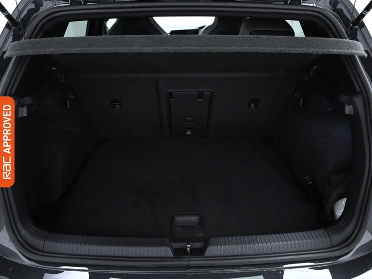 2022 Volkswagen Golf 1.5 TSI R-Line Hatchback 5dr Petrol Manual Euro 6 (s/s) (130 ps) Hatchback P...