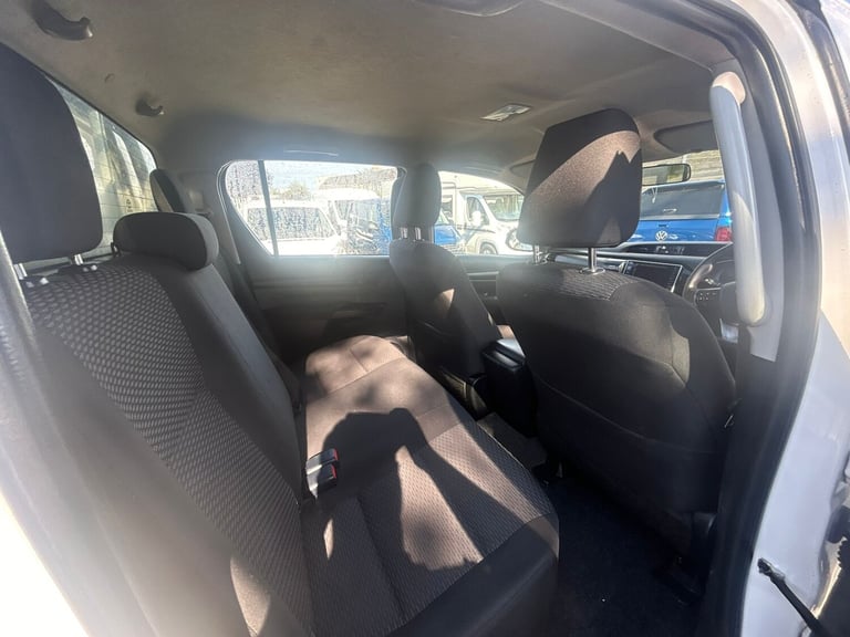 2018 Toyota Hilux Active D/Cab Pick Up 2.4 D-4D PICK UP Diesel Manual