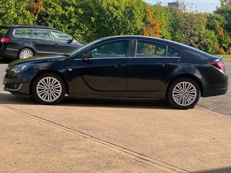 2015 ‘15’ VAUXHALL INSIGNIA 2.0 CDTI ‘DESIGN NAV’ ECO S/S - LOVELY CONDITION 