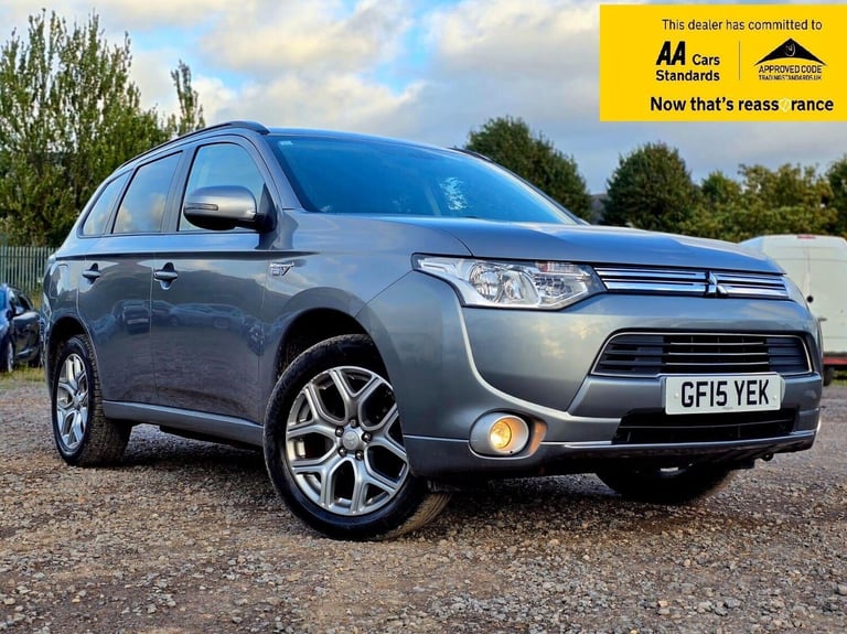2015 Mitsubishi Outlander 2.0h 12kWh GX3h SUV 5dr Petrol Plug-in Hybrid CVT 4WD Euro 5 (s/s) (200...