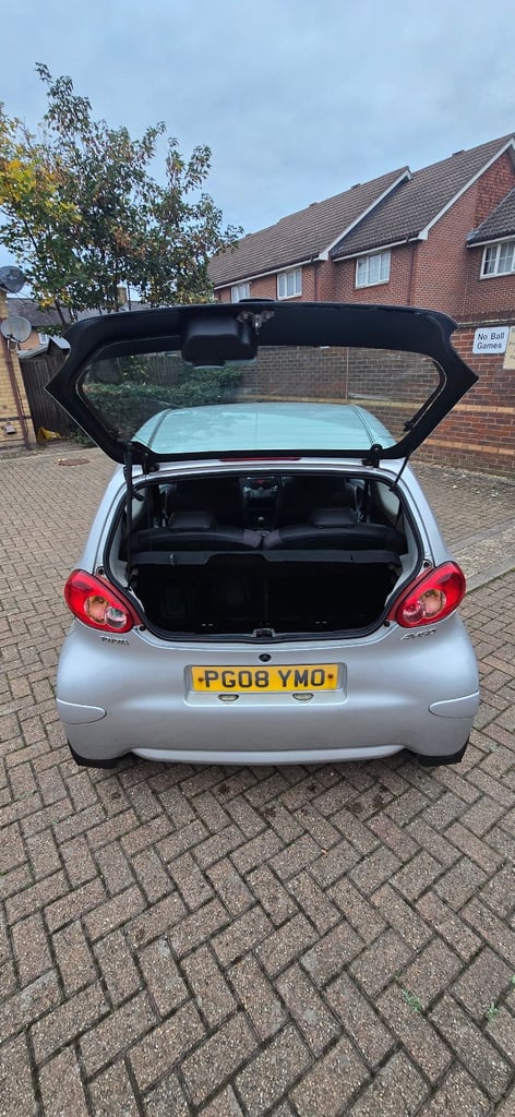 Toyota, AYGO, Hatchback, 2008, Semi-Auto, 998 (cc), 3 doors