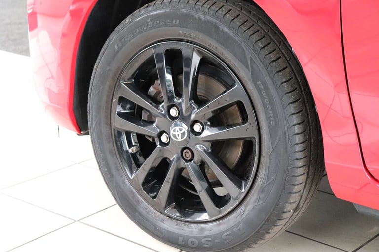 2016 Toyota Yaris 1.3 Yaris Icon VVT-I 5dr Hatchback Petrol Manual