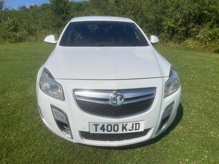 VAUXHALL INSIGNIA 2.8 T V6 VXR SuperSport 2013