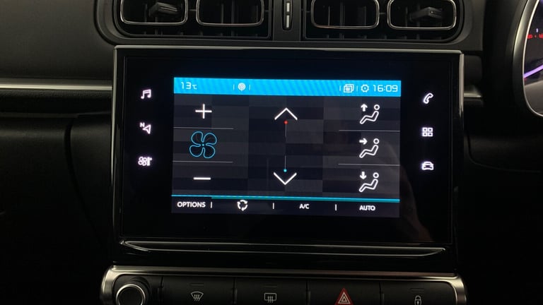 2022 Citroen C3 1.2 PureTech Saint James Hatchback 5dr Petrol Manual Euro 6 (s/s) (83 ps) Hatchba...