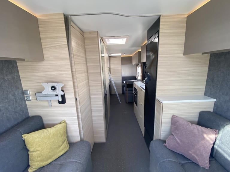 2023 (NEW) ADRIA ALTEA AVON 6 BERTH FAMILY CARAVAN