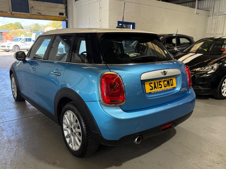  MINI Hatch 1.5 Cooper D Euro 6 (s/s) 5dr Diesel Manual
