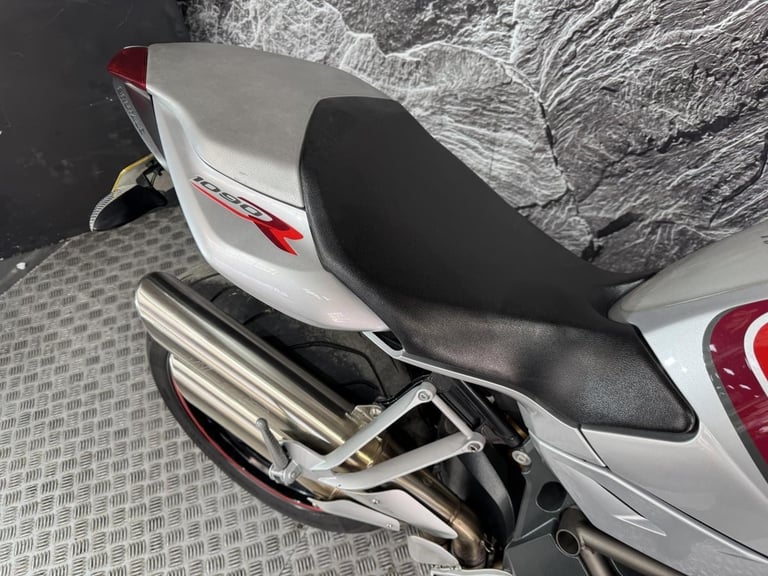 MV AGUSTA BRUTALE 1090 RR 1090RR 2010