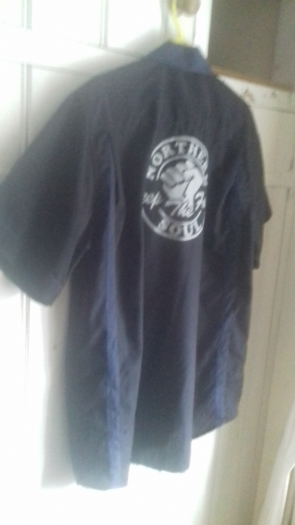 MENS BLACK MAKROM NORTHERN SOUL BOWLING SHIRT WITH THE NS FIST ON THE BACK SIZE XL