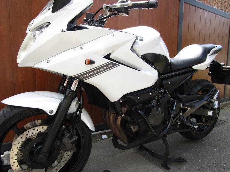 YAMAHA XJ 600 S DIVERSION * 2010* ONE FORMER KEEPER * ALARM*SERVICE HISTORY *