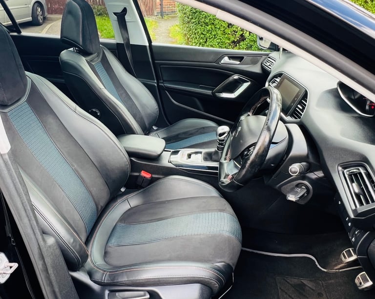 Peugeot, 308, Hatchback, 2019, Manual, 1199 (cc), 5 doors