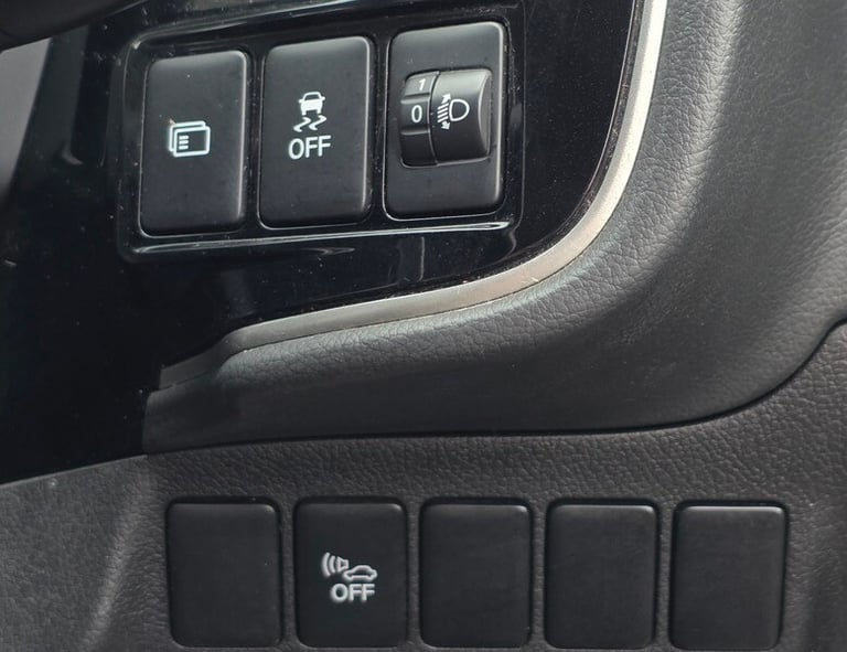 2019 Mitsubishi Outlander 2.4 PHEV Juro 5dr Auto ESTATE PETROL/ELECTRIC Automatic