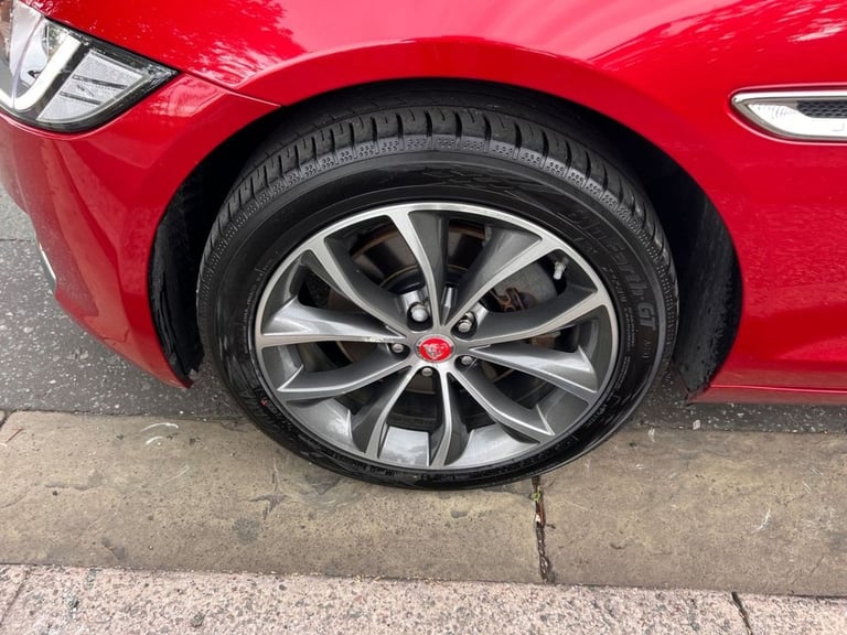 2019 68 JAGUAR XF 2.0I PORTFOLIO GPF SPORTBRAKE 5DR PETROL AUTO EURO 6 (S/S) (25