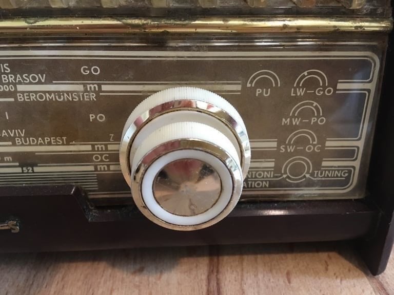 Vintage Philips Valve Radio