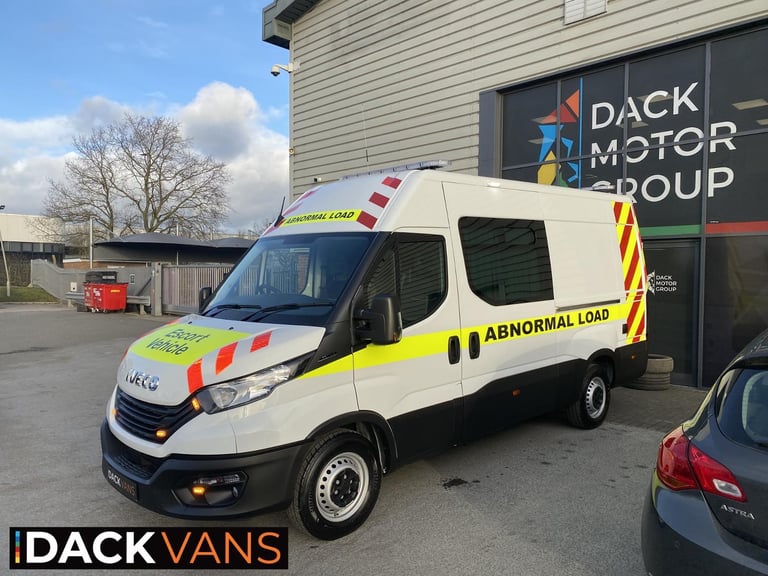 75 Reg, Iveco Daily, Heavy Haulage, Abnormal Load, Escort Van, Sleeper Cab