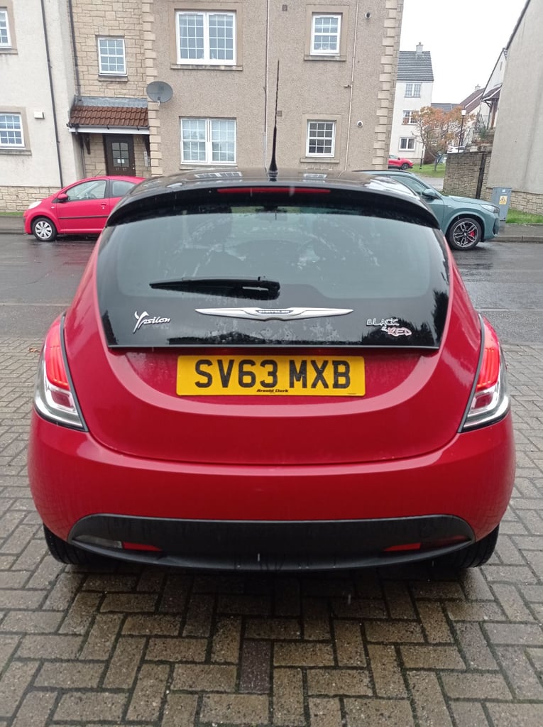 2014 Chrysler Ypsilon 