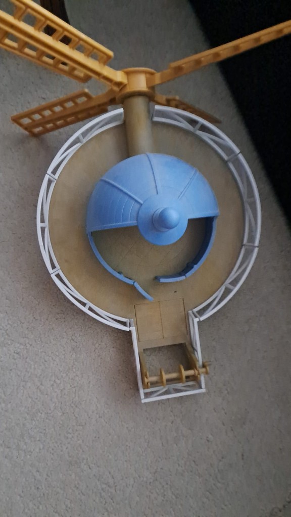 Large Sylvanian Family Windmill with assessories 