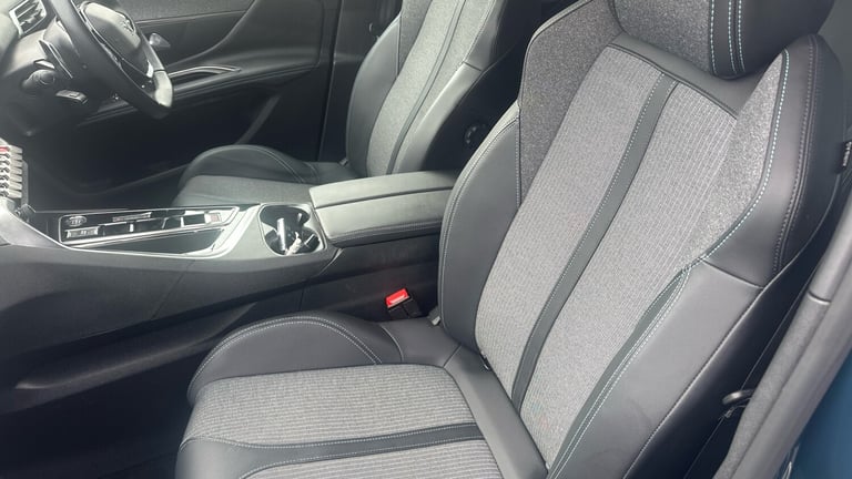 2023 Peugeot 3008 1.5 BlueHDi Allure Premium + SUV 5dr Diesel EAT Euro 6 (s/s) (130 ps) SUV Diese...