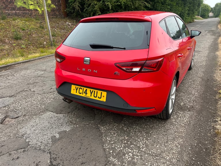 2014 Seat Leon FR 2.0 TDi 180bhp 113,000 miles mot 1 year road tax for 1 year 