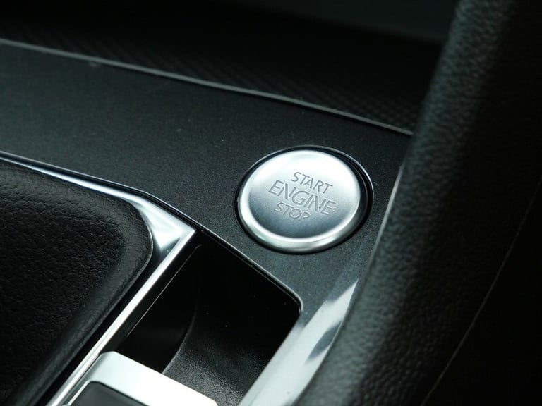 2023 Volkswagen Tiguan 1.4 TSI 13kWh Elegance SUV 5dr Petrol Plug-in Hybrid DSG Euro 6 (s/s) (245...