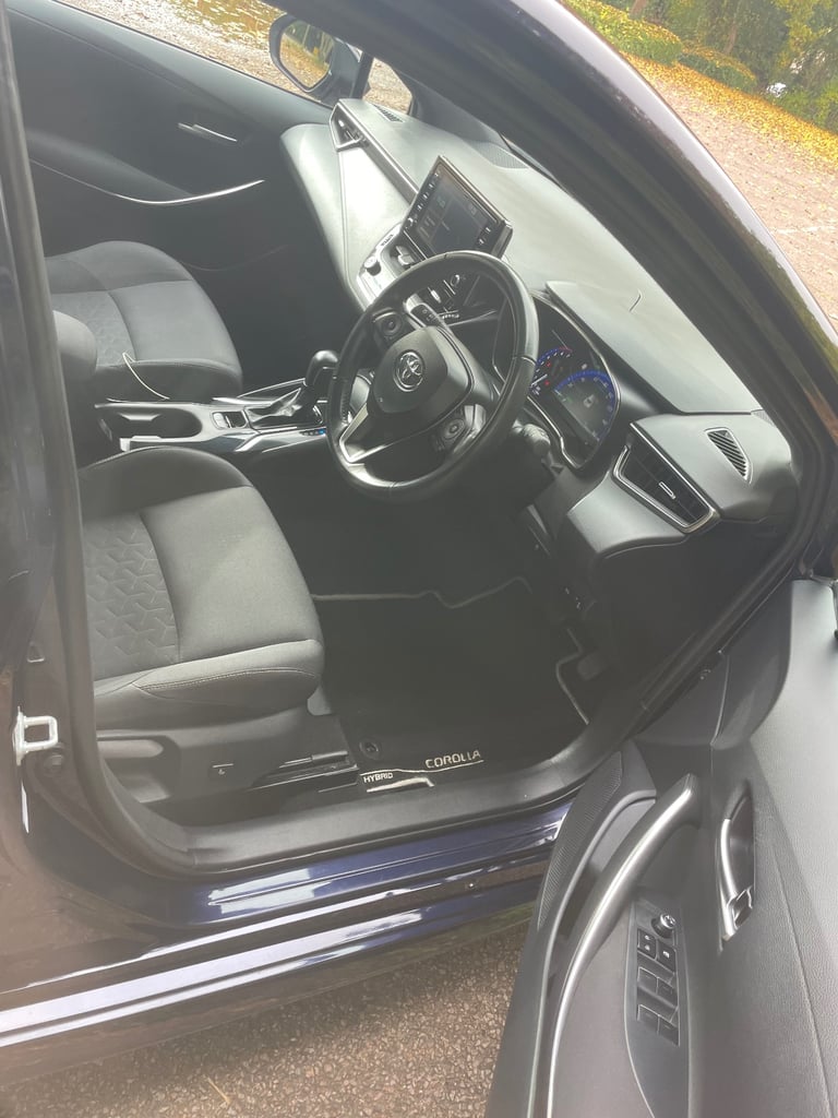 Toyota, COROLLA, Hatchback, 2022, Other, 1798 (cc), 5 doors