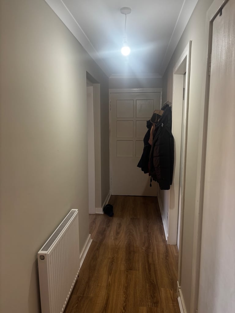 Room to rent £600 Monthly. 