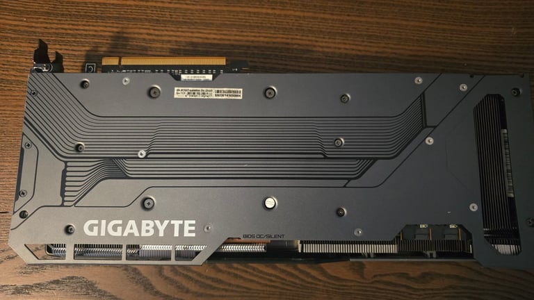 Gaming PC - Small Form Factor - 7900XT GPU - 7700X CPU