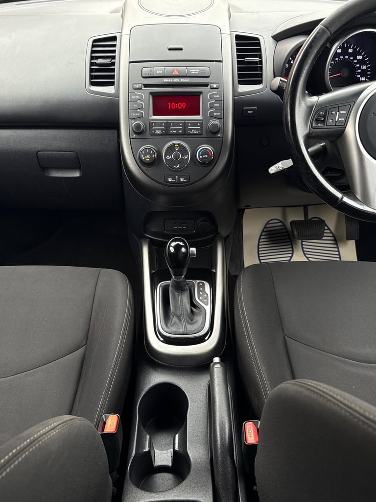 2013 Kia Soul 1.6 CRDi 2 Auto Euro 5 5dr HATCHBACK Diesel Automatic
