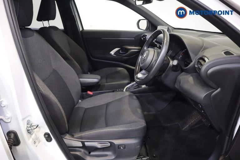2023 Toyota Yaris Cross 1.5 Hybrid Design 5dr CVT Estate Hybrid Automatic