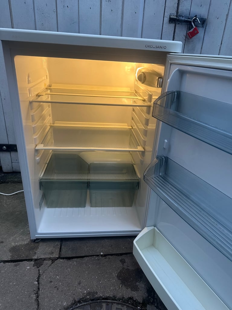 Under Counter Fridge 