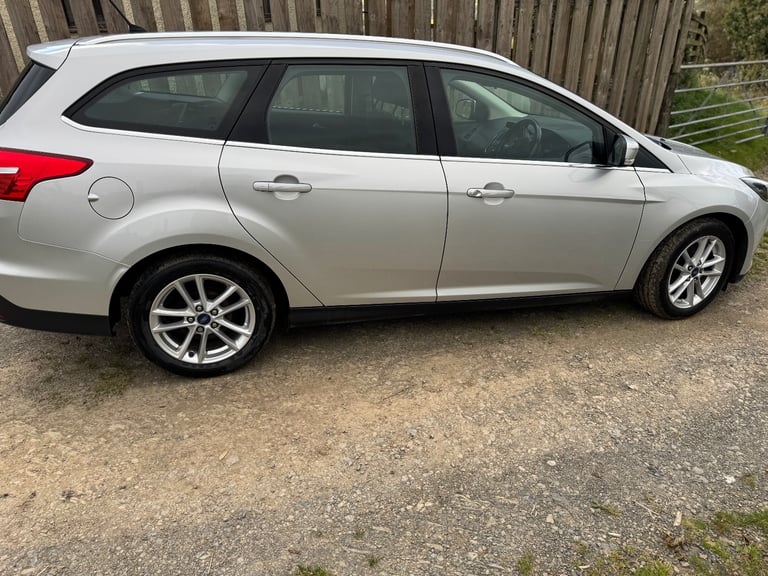 Ford, FOCUS, Estate, 2017, Manual, 1499 (cc), 5 doors