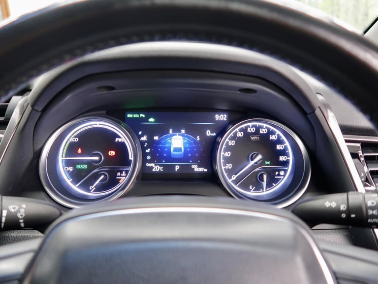 2020 Toyota Camry 2.5 VVT-h Excel CVT Euro 6 (s/s) 4dr Saloon Petrol/Electric Hybrid Automatic