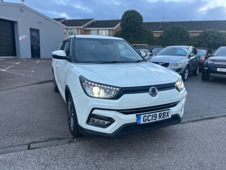  SsangYong Tivoli 1.6 Ultimate 5dr Petrol