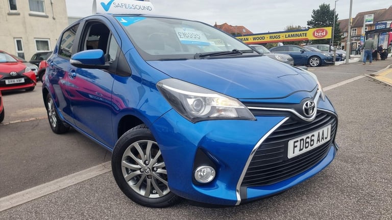 image for 2016 Toyota Yaris 1.33 Dual VVT-i Icon Euro 6 5dr HATCHBACK Petrol Manual