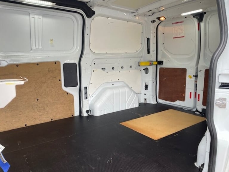 2018 Ford Transit Custom 2.0 TDCi 105ps Low Roof Van PANEL VAN DIESEL Manual