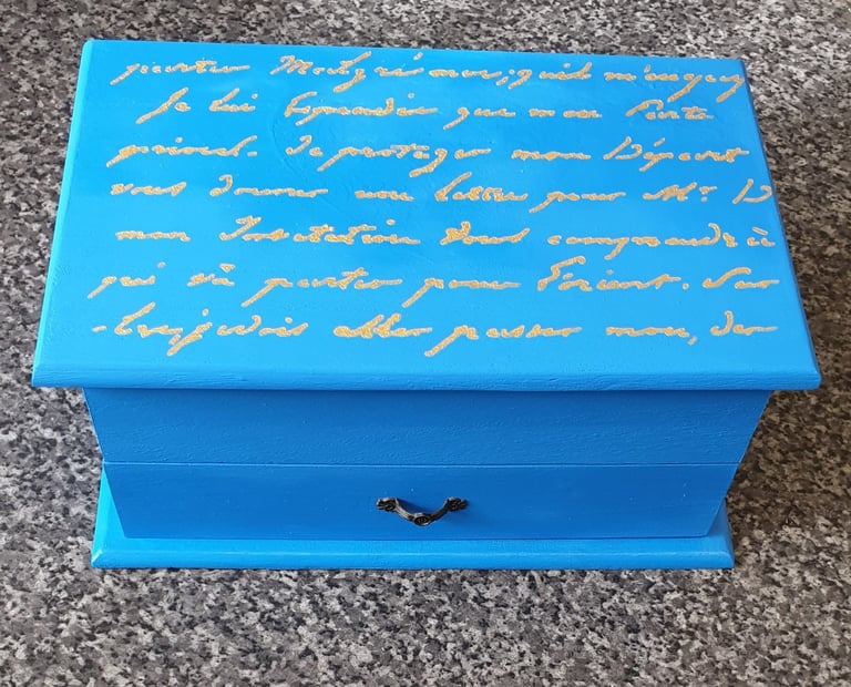 Jewellery Presentation Box French Script Handpainted