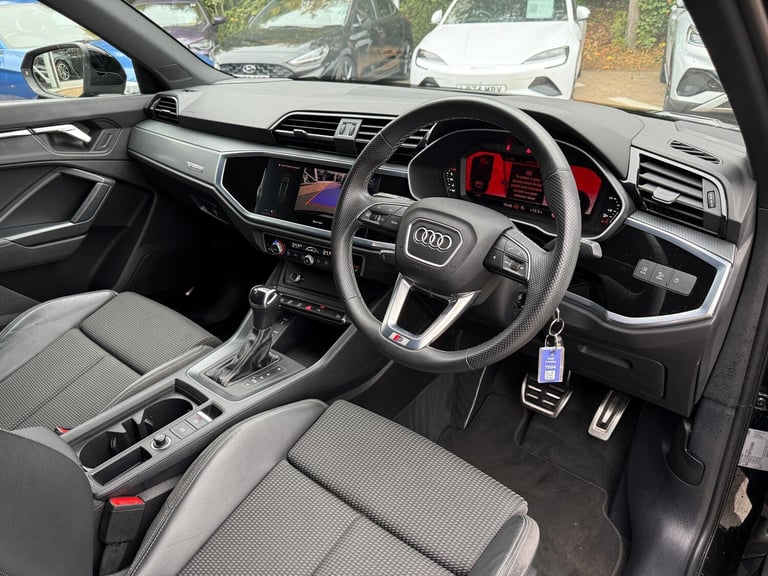  Audi Q3 2.0 TFSI 40 S line SUV 5dr Petrol S Tronic quattro Euro 6 (s/s) (190 ps) Petrol Automatic