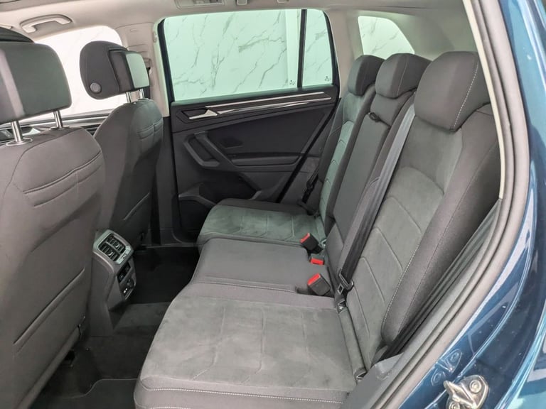 2020 Volkswagen Tiguan 1.5 ELEGANCE TSI DSG 5d 148 BHP 7SP AUTOMATIC ESTATE Estate Petrol Semi Au...