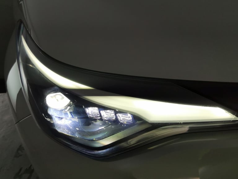 2023 Toyota C-HR 1.8 VVT-h GR SPORT SUV 5dr Petrol Hybrid CVT Euro 6 (s/s) (122 ps) - HEATED Suv ...