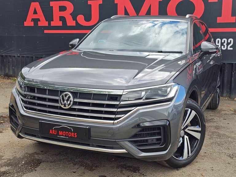 2019 Volkswagen Touareg 3.0 V6 TSI 4Motion R-Line Tech 5dr Tip Auto ESTATE PETROL Automatic