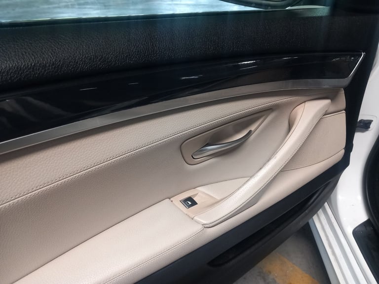 BMW, 5 SERIES, Saloon, 2010, Manual, 1995 (cc), 4 doors