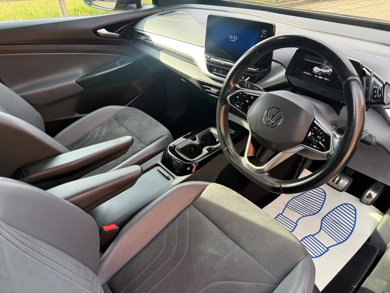 2021 71 REG VOLKSWAGEN ID4 - 77 kWh - LIFE PRO PERFORMANCE - ELECTRIC - 1 OWNER