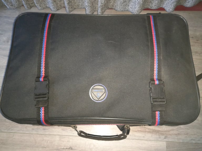 Suitcase 